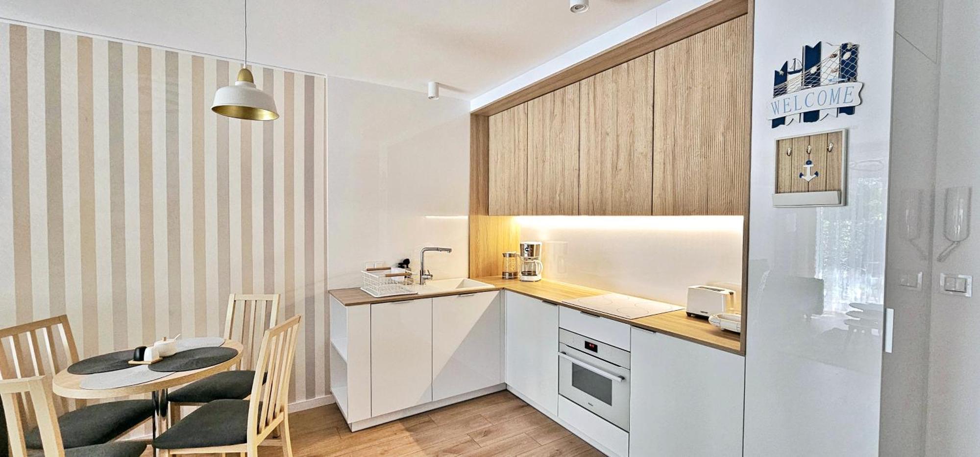 Apartament Whiteblue Kolobrzeg Z Duzym Ogrodkiem - 100 M Od Plazy! Whiteblue Kolberg Apartment Mit Grossem Garten - 100 M Vom Strand Entfernt! Whiteblue Kolobrzeg Apartman S Velkou Zahradou - 100 M Od Plaze! Exterior foto